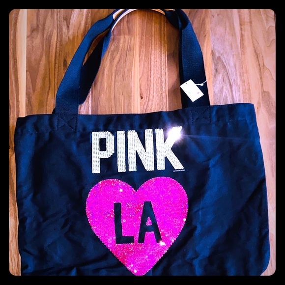 Sold - Picture 1 of 3